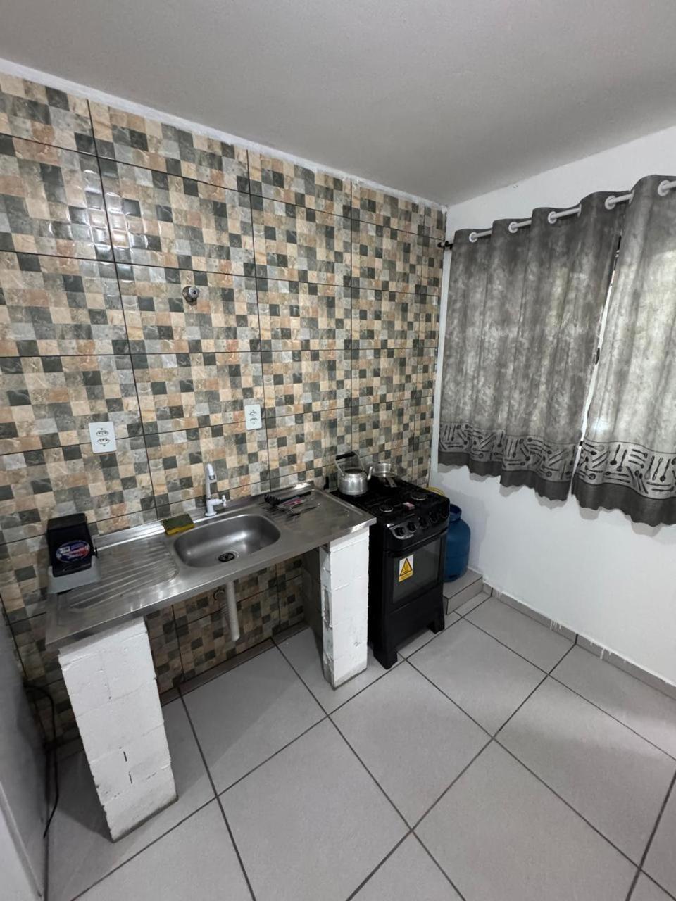 Kitnets No Campeche A 500 Metros Do Mar Apartment Florianopolis Exterior photo