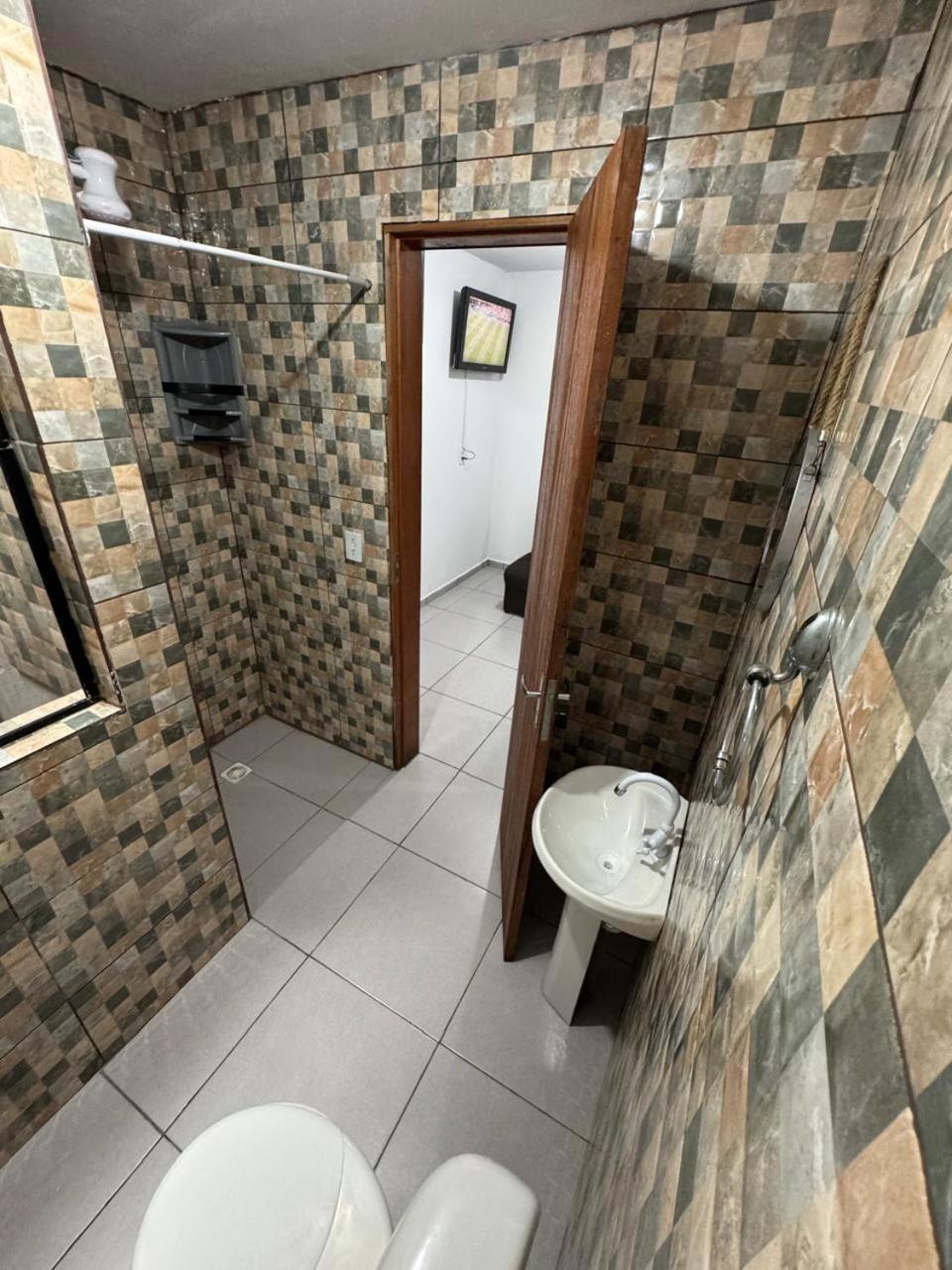 Kitnets No Campeche A 500 Metros Do Mar Apartment Florianopolis Exterior photo